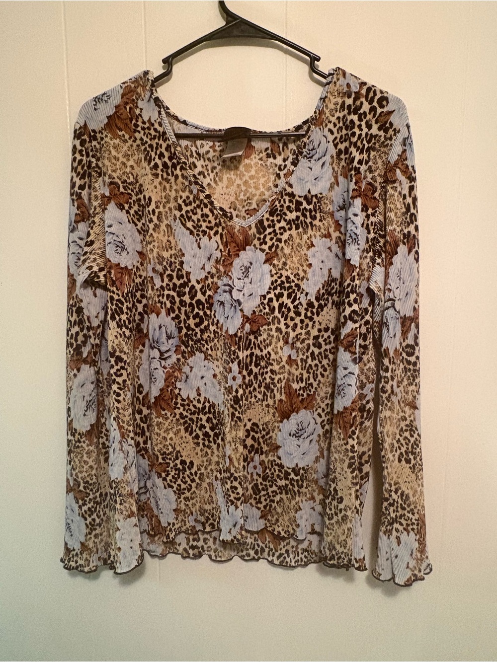 Leopard Floral V-Neck Long Sleeve Top - Brown & Light Blue